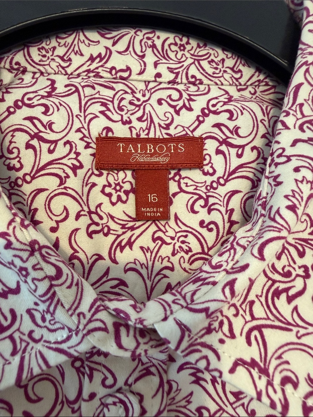 Talbots Floral-Scroll Dress Shirt in Burgendy and White - 16 - Like New!